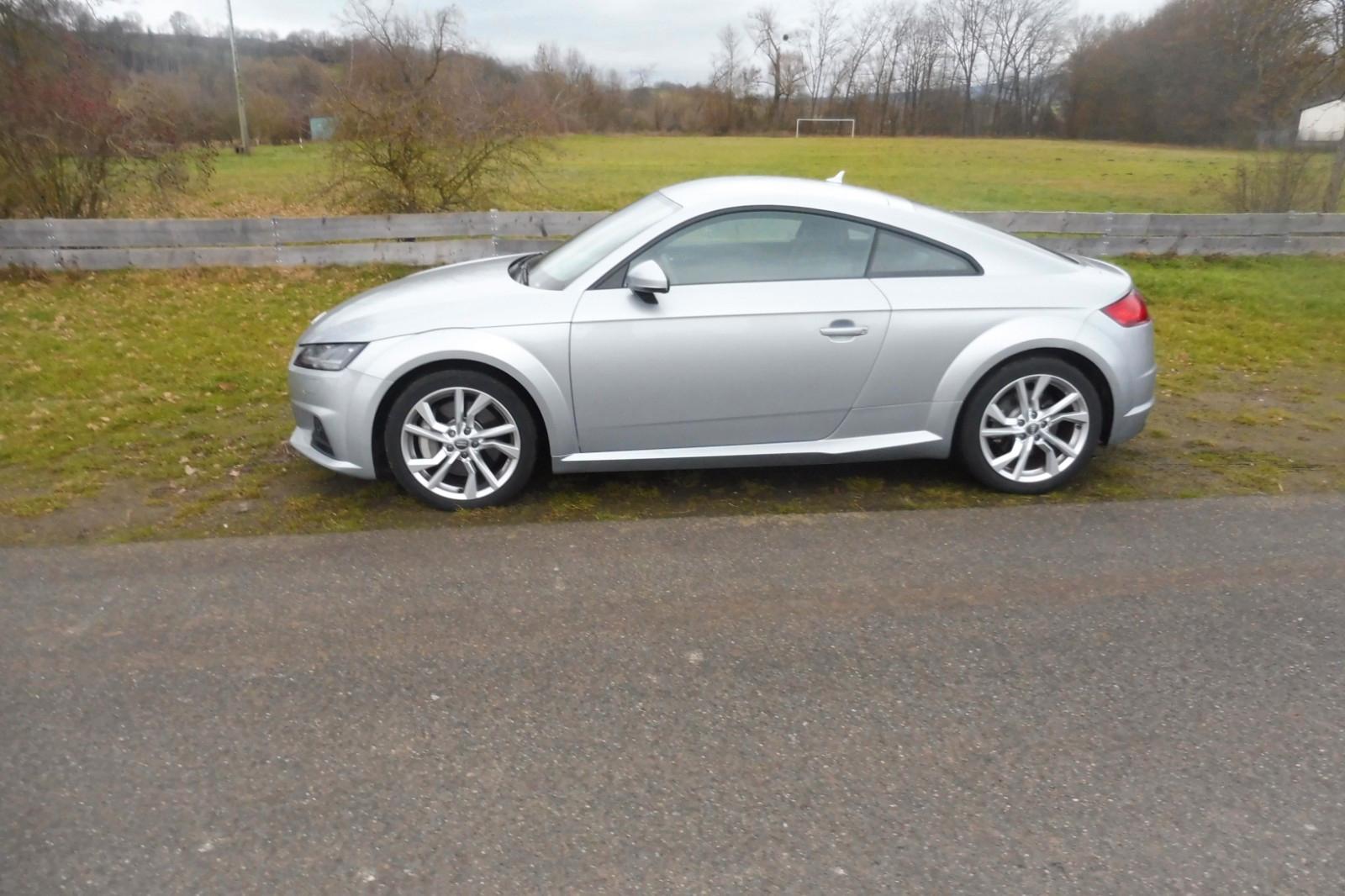 Audi TT Coupe 45 TFSI quattro  S-tronic. neuwertig