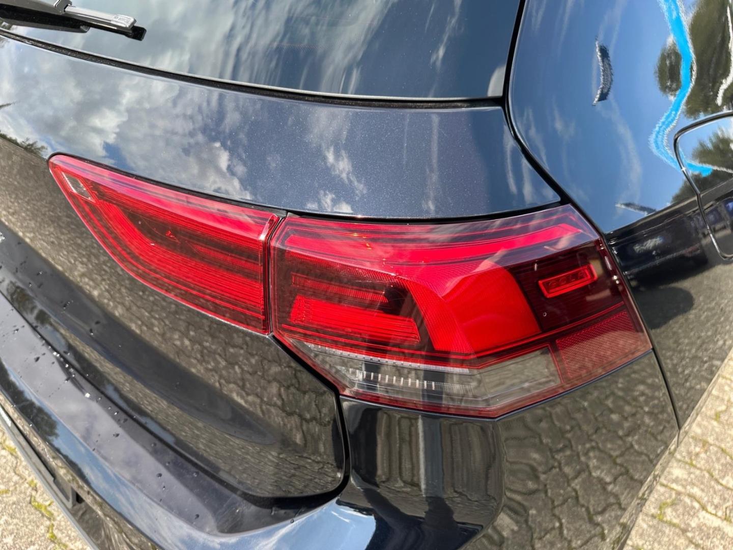 Volkswagen Golf VIII Active 1.5 TSI LED Navi Climatronic Si, миниатюра 12
