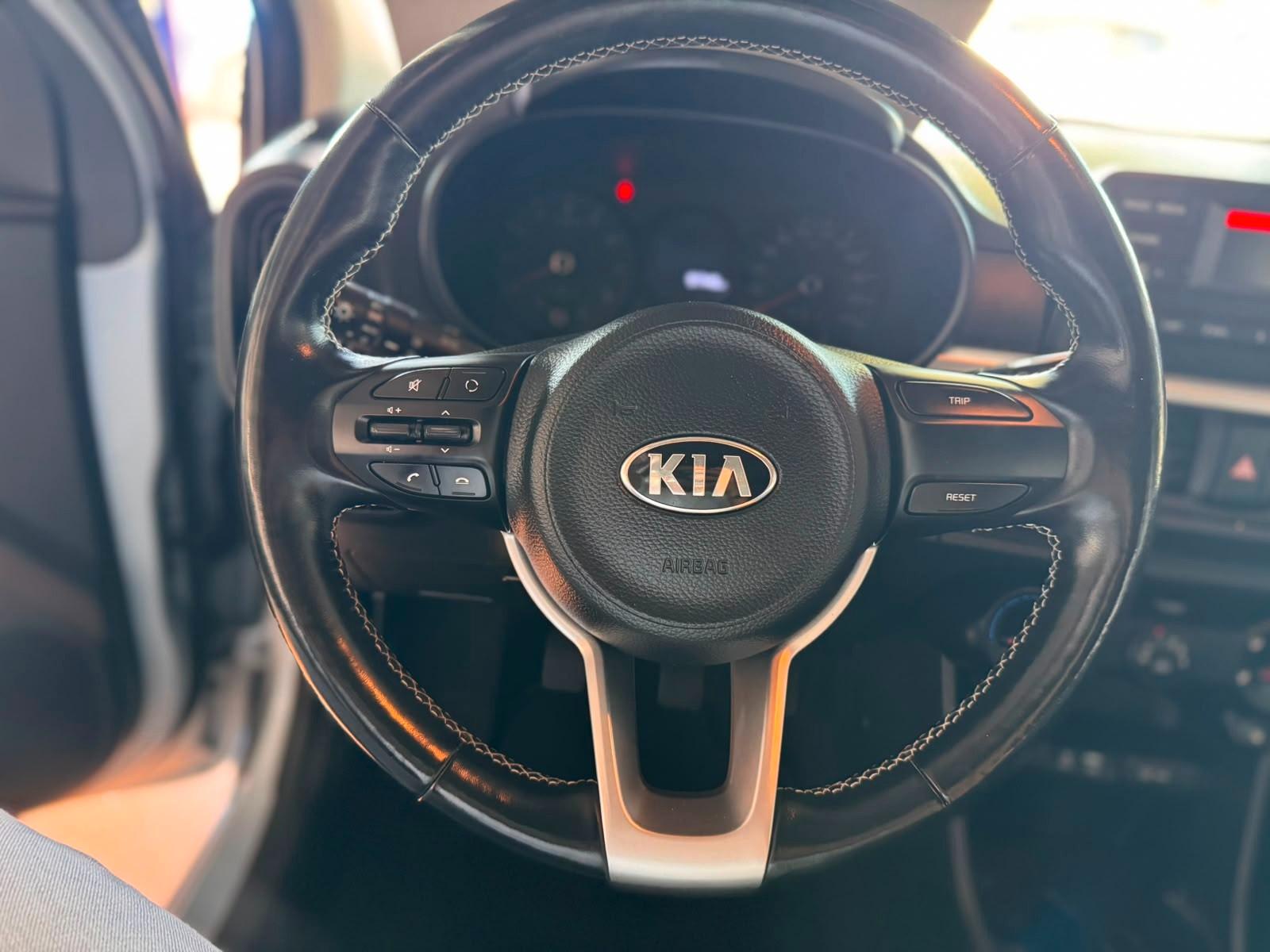 Kia Picanto Edition 7 - 1. Hand / Kia Scheckheft