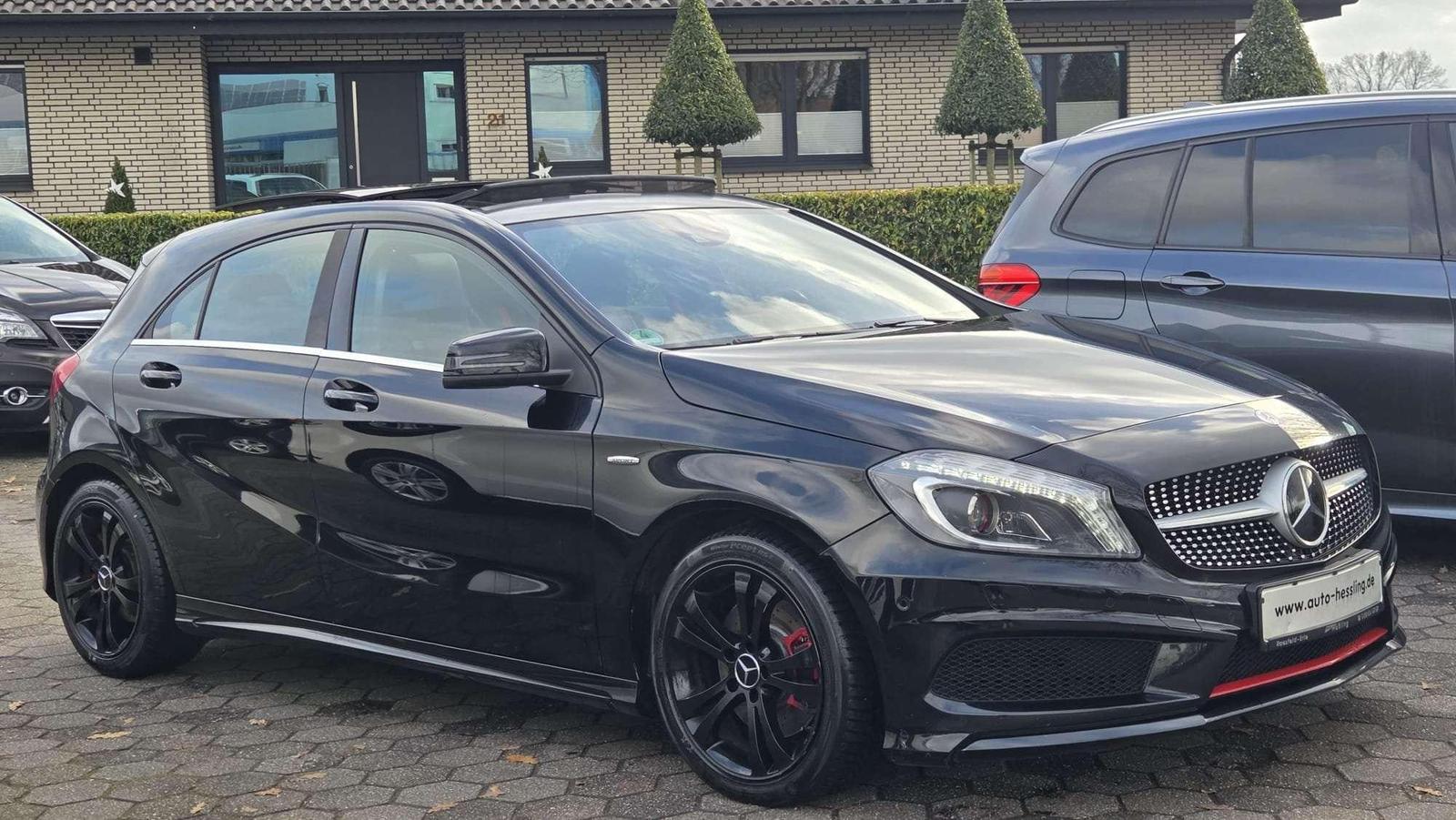 Mercedes-Benz A 250 A 250 Sport AUT Panorama DISTRONIC LEDER