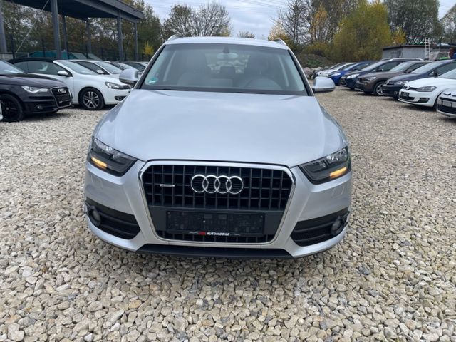 Audi Q3 2.0 TDI quattro*S-Tronic*Navi*Scheckheft*4x4!