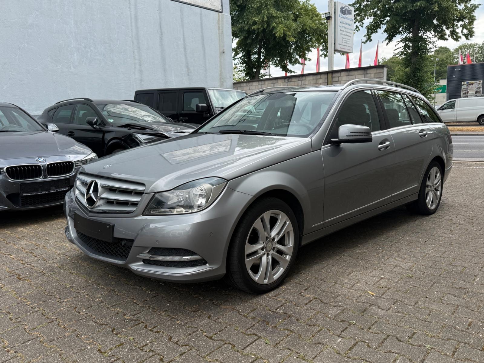 Mercedes-Benz C 180 CGI T-Modell BlueEfficiency Avantgarde