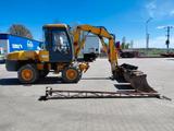 MECALAC 12MX - MECALAC LKWs