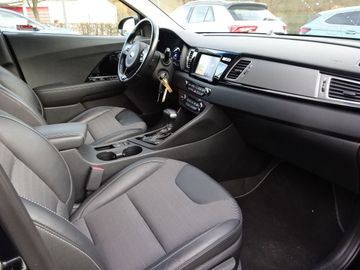 Fotografie 14 des Kia Niro 1.6 Hybrid Vision Automatik*Navi*RFK Klima