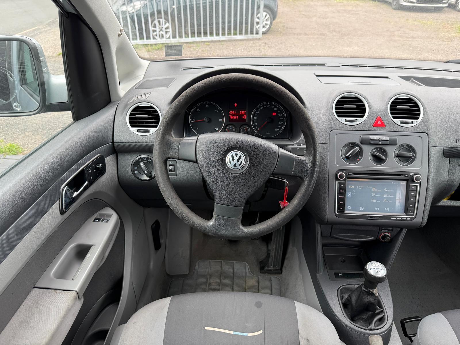 Volkswagen Caddy Life Family*TÜV NEU*1.9TDI*5SITZER