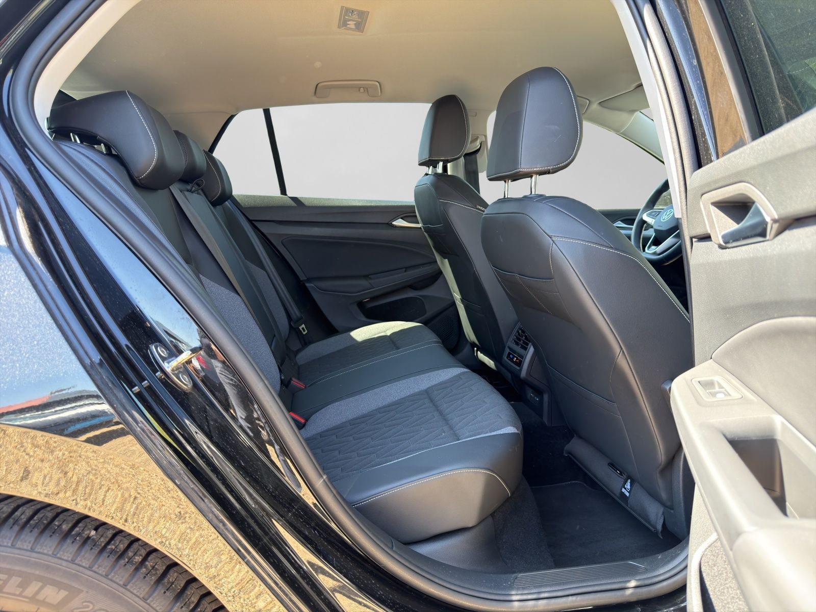 Volkswagen Golf - Bild 6