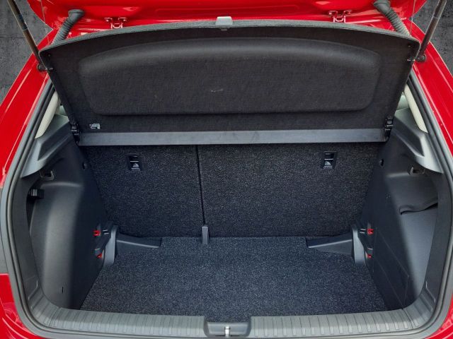 Fabia 1.0 MPI Essence ParkPilot Klima Bluetooth