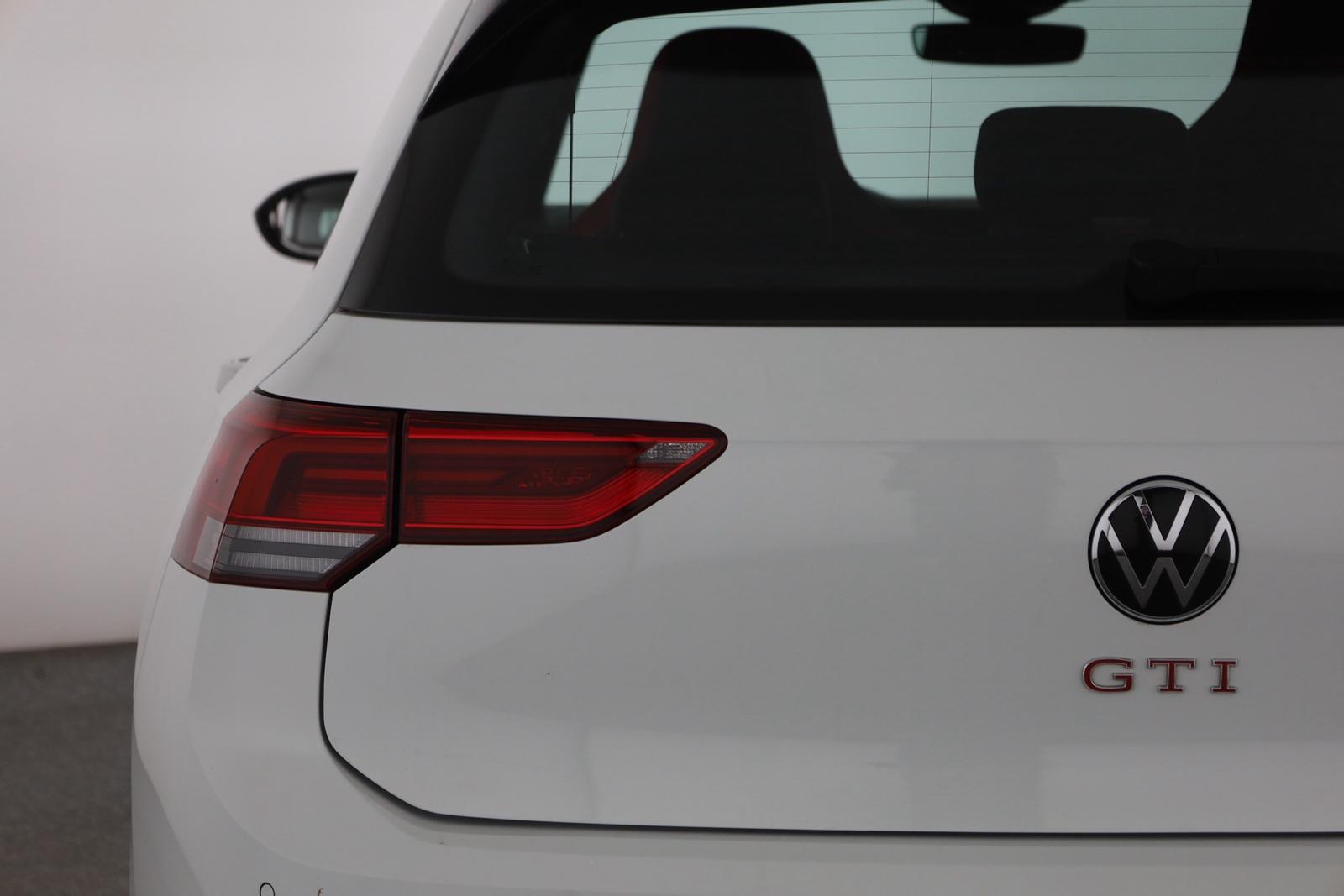 Volkswagen Golf VIII 2.0 GTI LED Navi AHK Winterpaket DAB, миниатюра 30