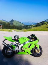 Kawasaki ZX6R - KAWASAKI 2003