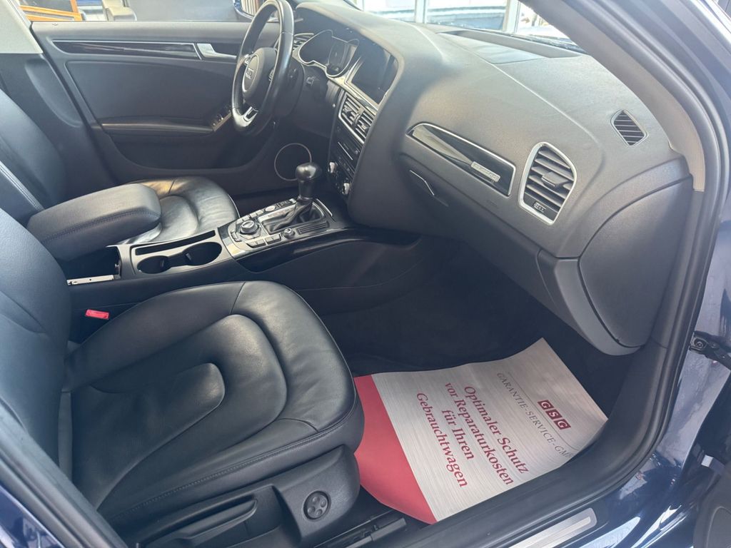 AUDI A4 Avant Ambiente quattro/Vollleder/Xenon/Pano! AUDI A4 Avant Ambiente quattro/Vollleder/Xenon/Pano!