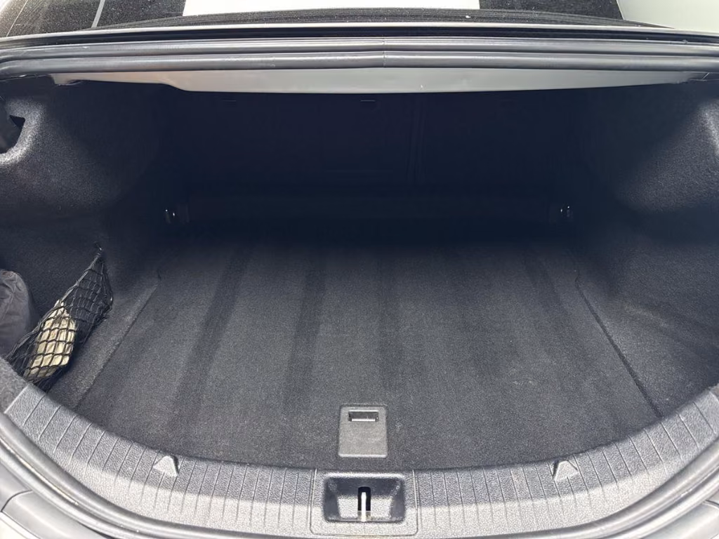 Mercedes-Benz CLA 250 NightPaket AMG-Line Magno Lack