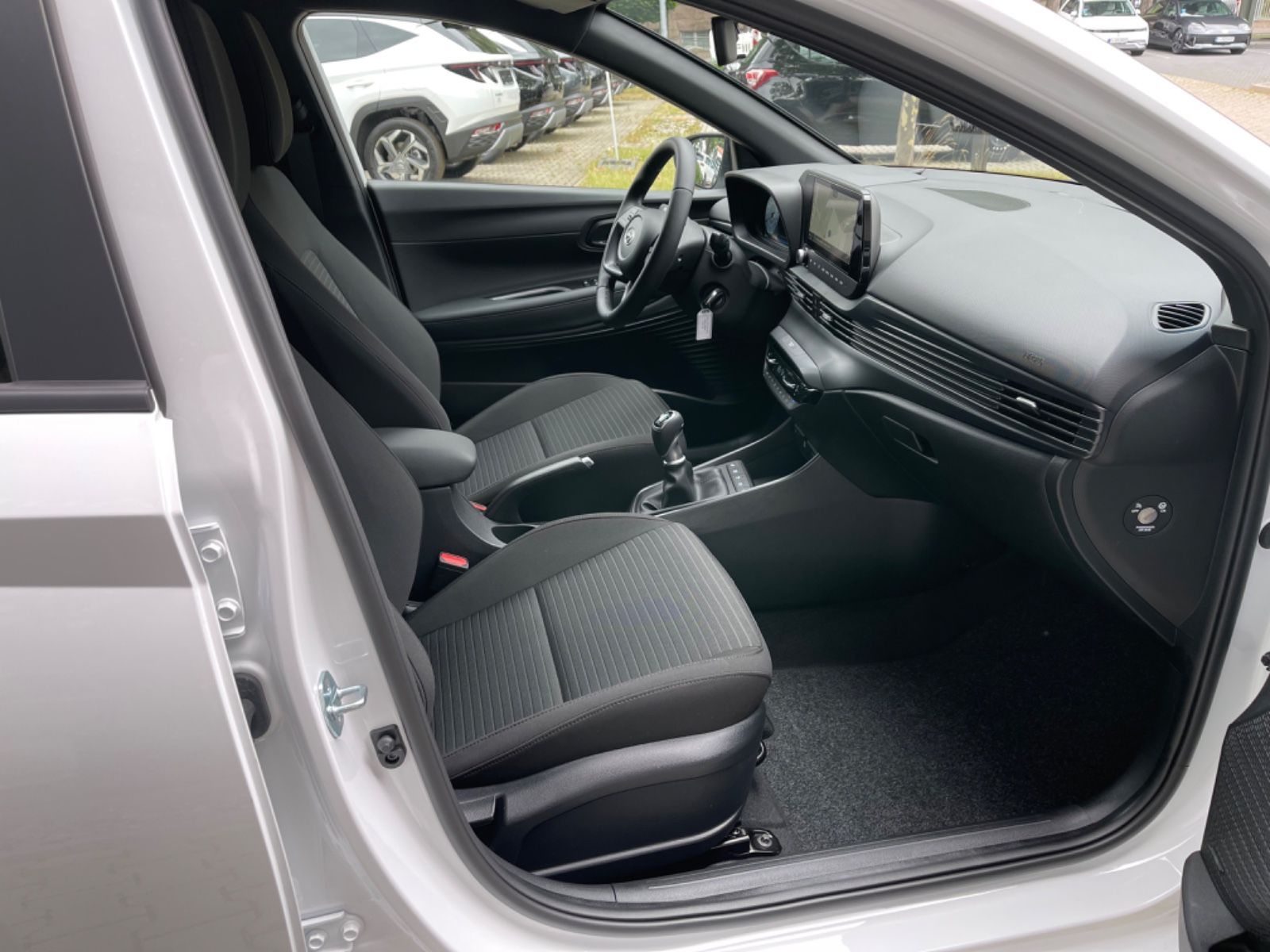 Fahrzeugabbildung Hyundai i20 1.0 T-GDI  Connect & Go NAVI KAMERA SOUND