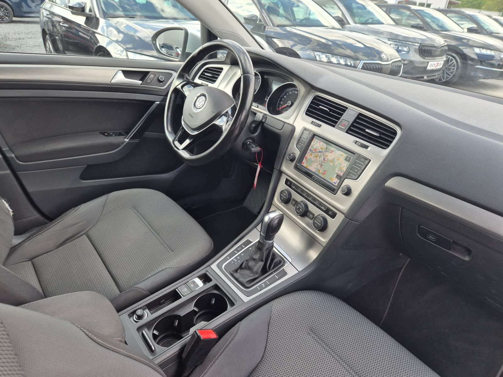 Fahrzeugabbildung Volkswagen Golf 1.6 TDI Comfortline BMT*PDC*TEMPOMAT*