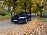 Audi SQ7 4.0 TDI quattro tiptronic -Top gepflegt  - blaue Audi SQ7