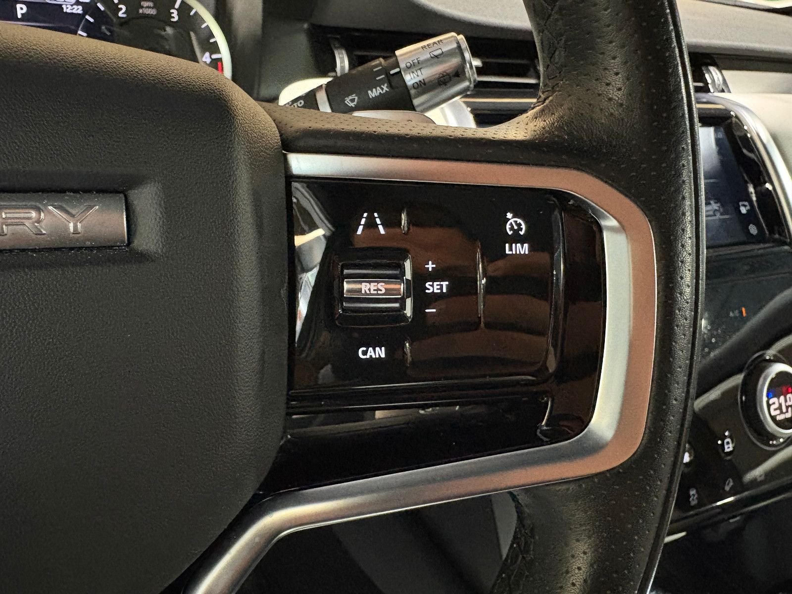 Fahrzeugabbildung Land Rover Discovery Sport Urban Edition/NAVI/KAMERA/APPLE/