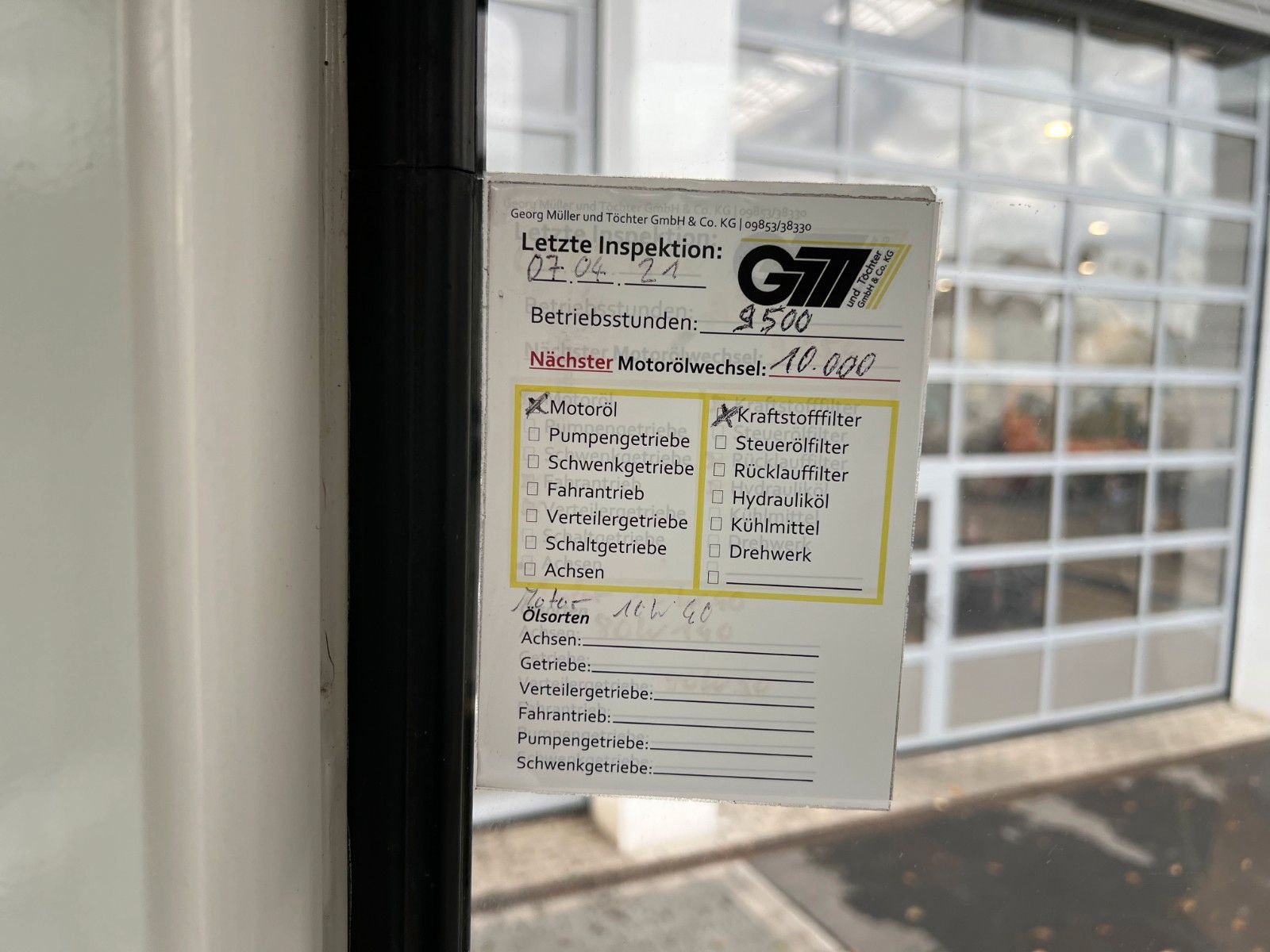 Fahrzeugabbildung Liebherr LR 622 Laderaupe / 9.594h / 1996