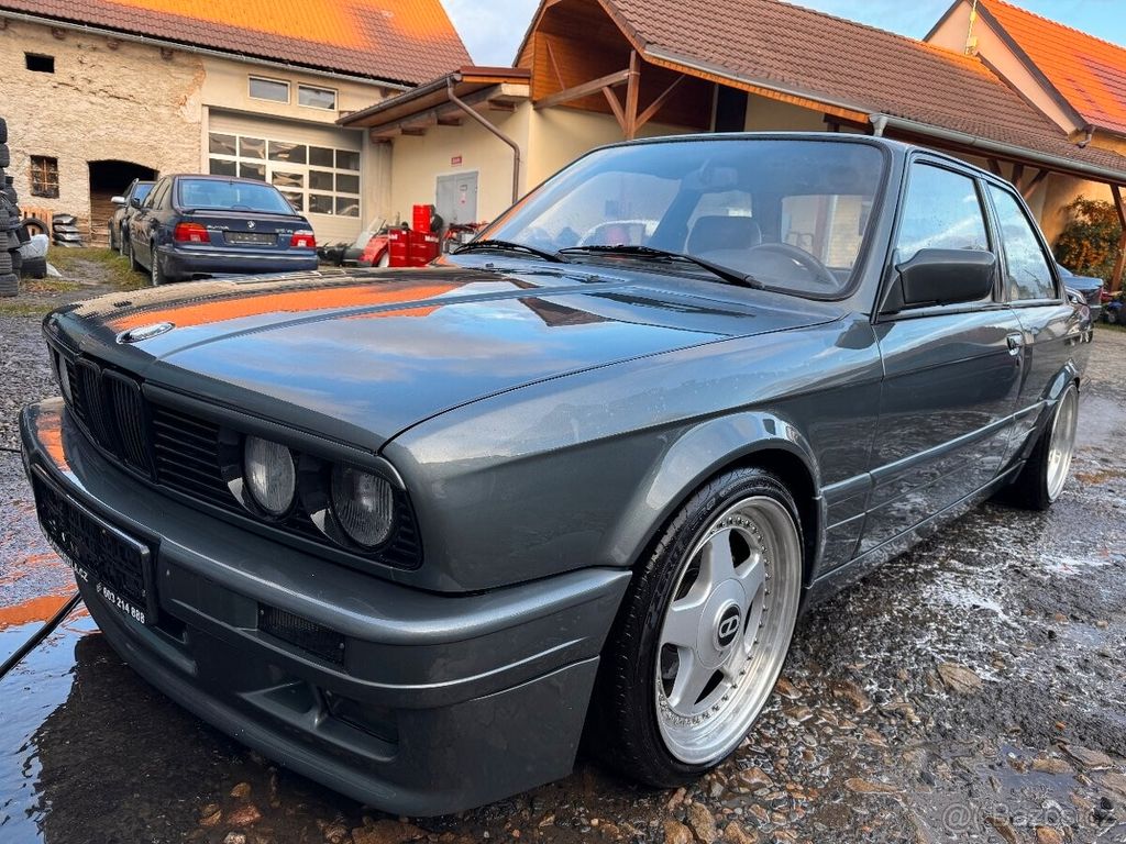 BMW 325