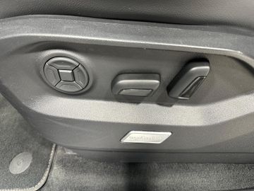 Volkswagen Touareg - 6
