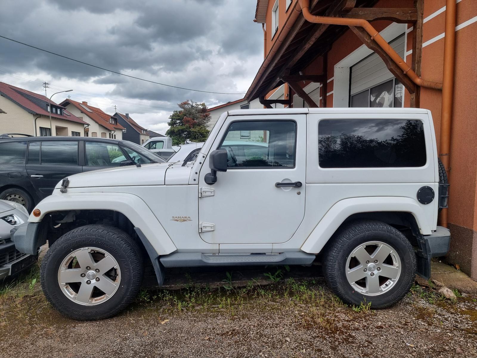 Jeep Wrangler Unlimited Sahara Leder Automatik SHZ