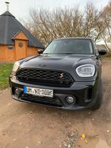 MINI Cooper SE Countryman - schwarze MINI Cooper SE Countryman