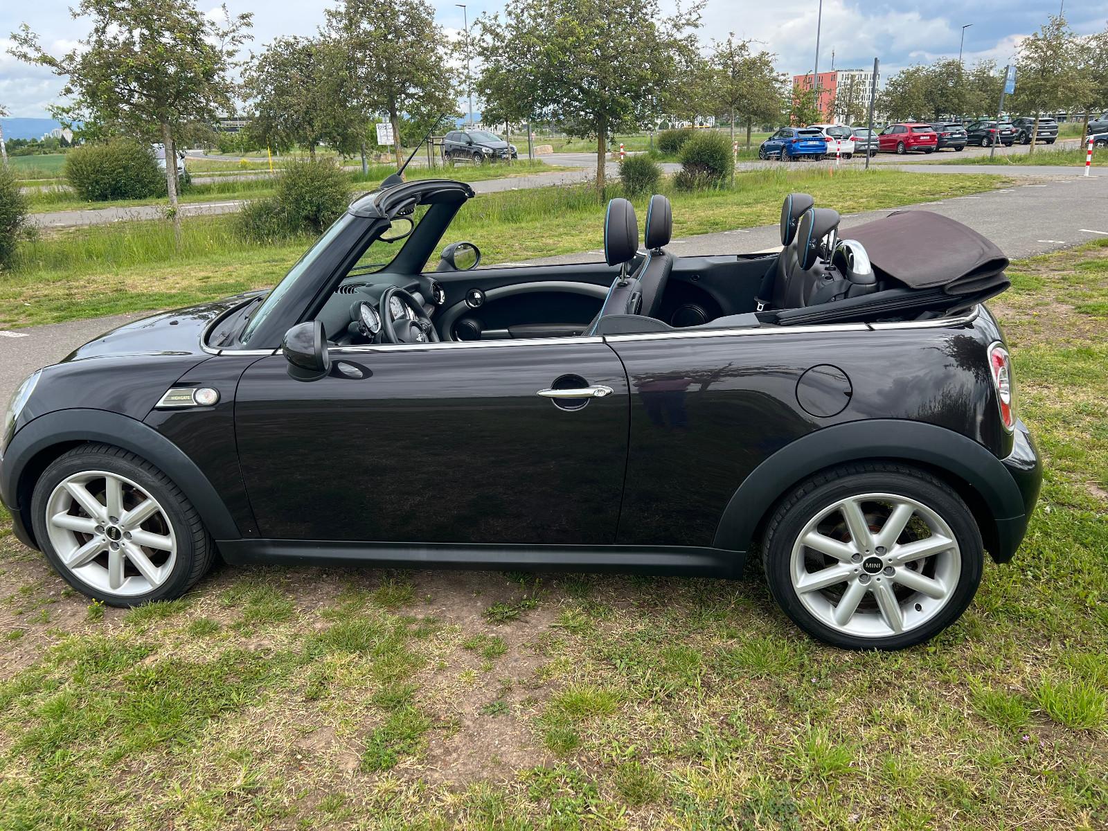 MINI Cooper Cabrio 1.6 Highgate/ATM/Leder/2Hand