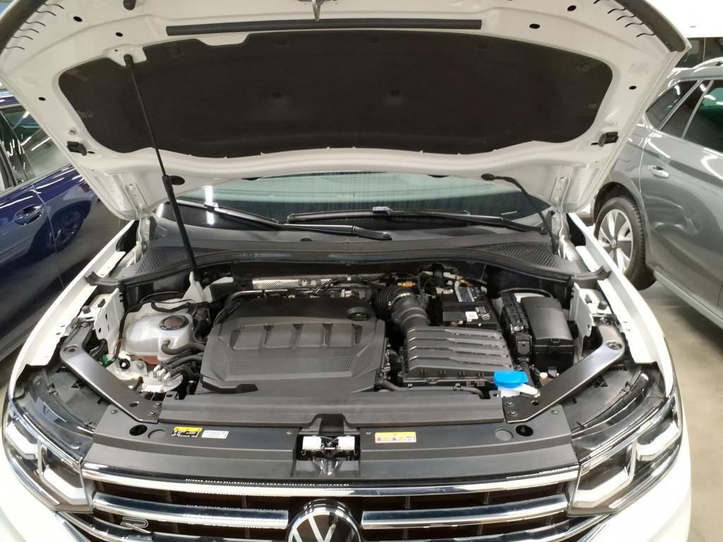 Volkswagen Tiguan R-Line 4Motion 2.0 TDI SCR AHK*PDC*RFK*SH