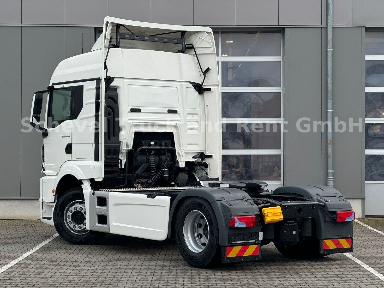 Fahrzeugabbildung MAN TGS 18.480 Sattelzugmaschine mit Retarder 4xx