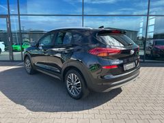 Fahrzeugabbildung Hyundai TUCSON 1.6 T-GDI Advantage+ LED SHZ RKF NAVI