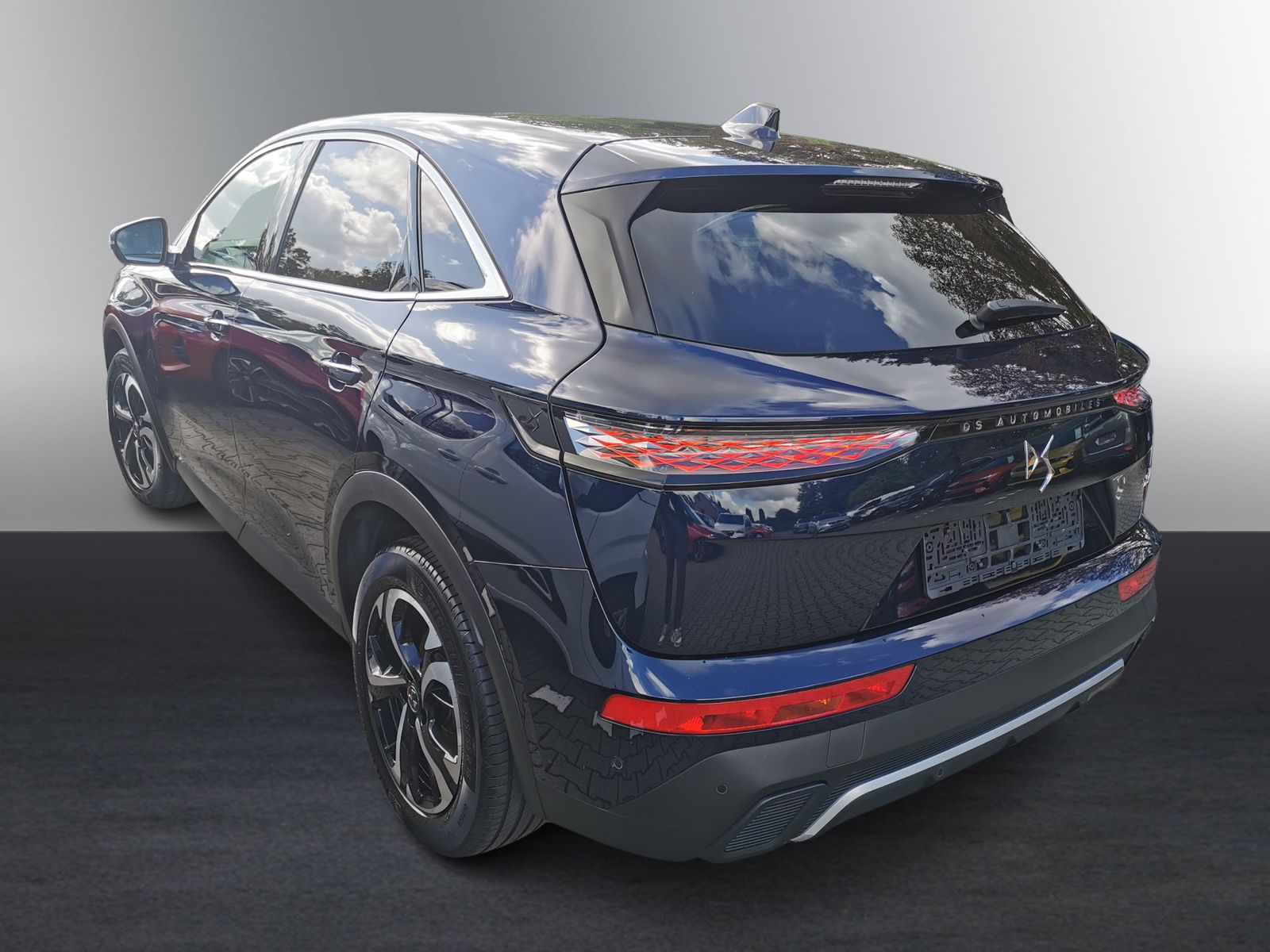 Fahrzeugabbildung DS Automobiles DS7 1.5 BlueHDi 130 FAP, Bastille+