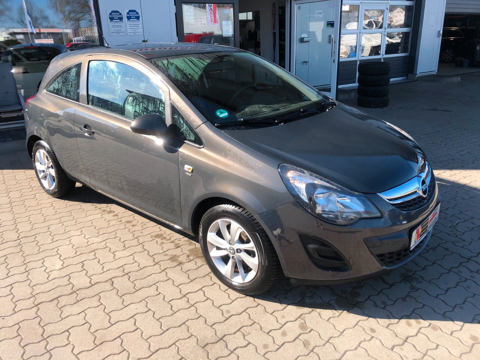 Fahrzeugabbildung Opel Corsa D Energy
