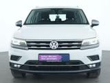 Volkswagen Tiguan Allspace Highline ACC|LED|AHK|Kessy|SHZ - Volkswagen Tiguan Allspace mit Benzin-Antrieb: Automatik