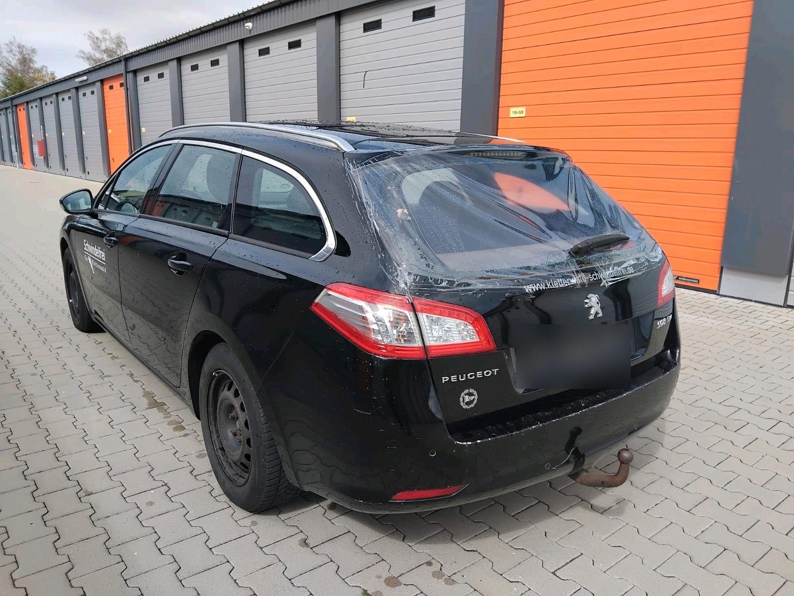Peugeot 508 2011 — двигун 140 HP (103kW)