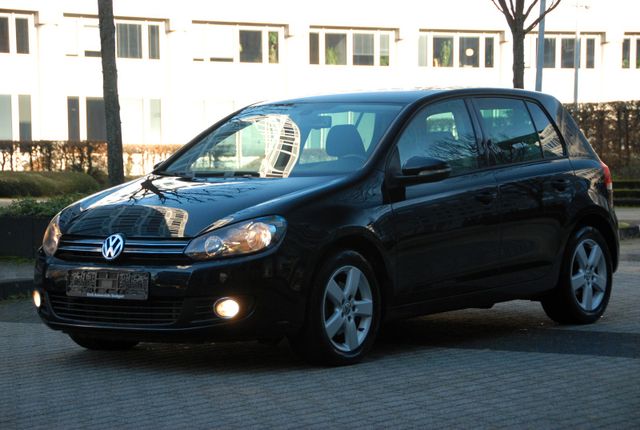 Volkswagen Golf VI Team| CARPLAY| NAVI| BLUETOOTH| SZH| PDC