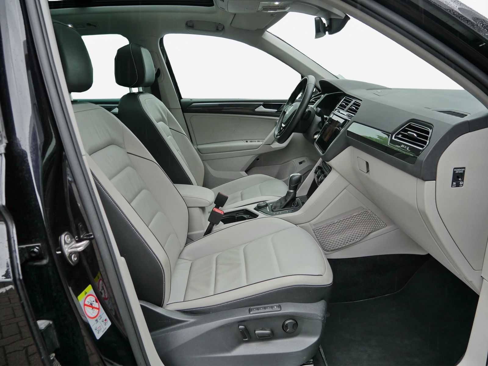 Volkswagen Tiguan Highline 4M 2.0 TDI AHK NAV PDC HUD PANO foto 4