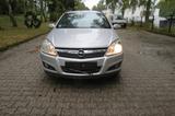 Opel Astra Caravan 1.6 Ecotec Cosmo 85kW Easytronic - Opel Astra: Easytronic