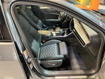 Audi RS6 - 12