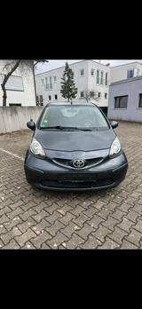 Toyota Aygo 1,0 City Hu-SNeu  SHeft - Toyota mit Benzin-Antrieb: Schaltgetriebe