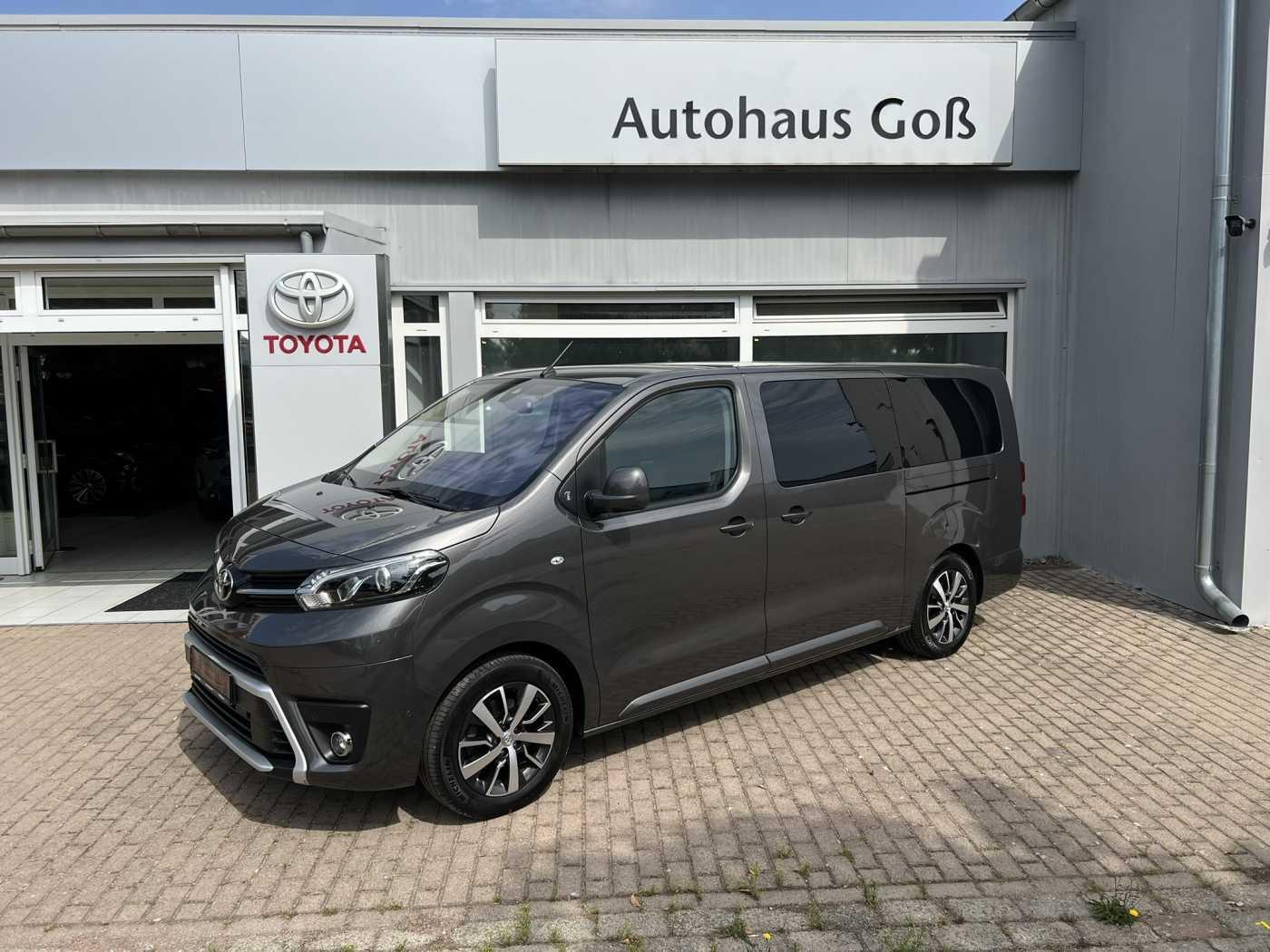 Toyota Proace Verso 2.0l - L2 - Team D Executive