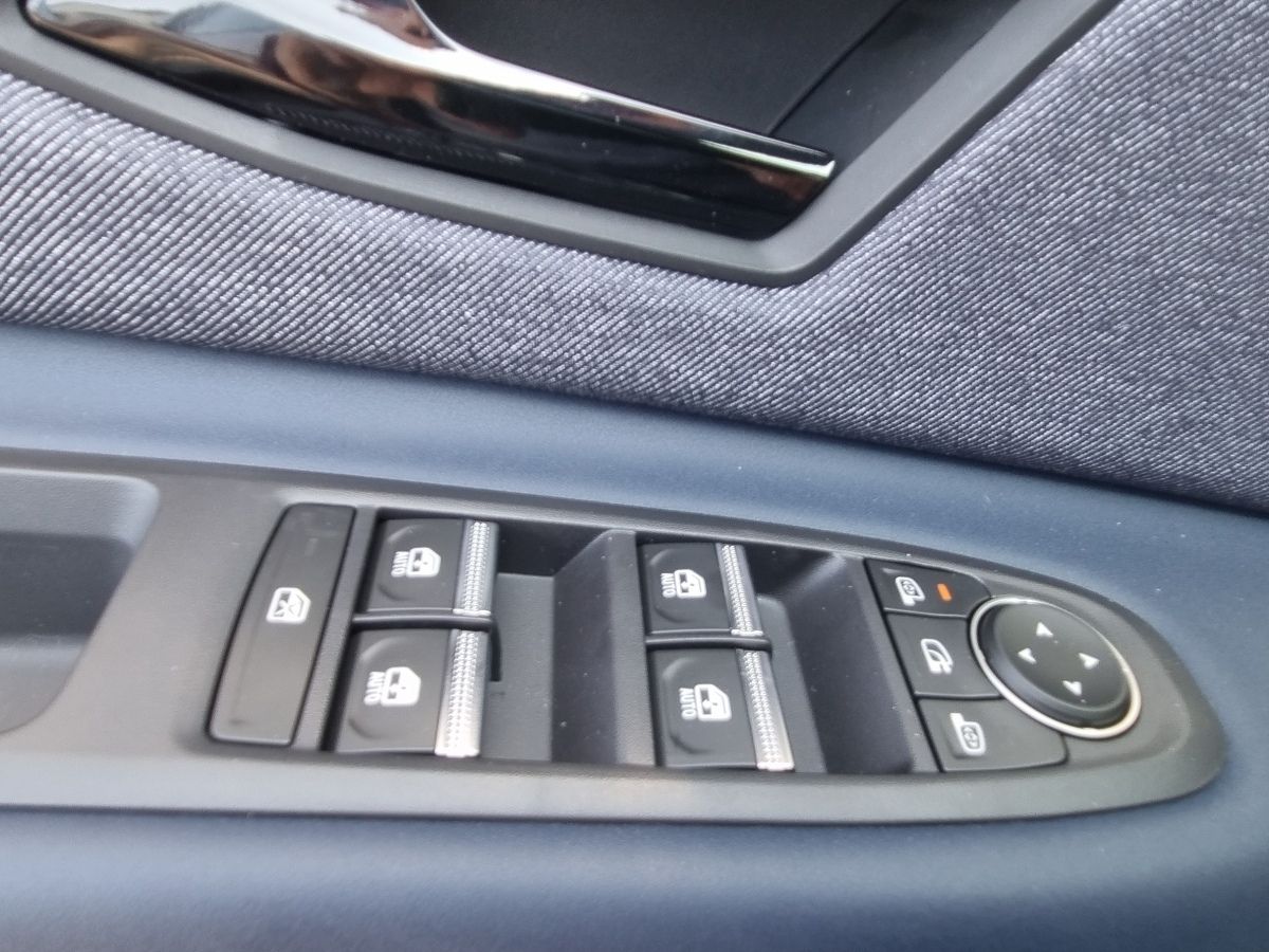 Fahrzeugabbildung Renault R 4 E-Tech elektrisch Techno 150 Comfort Range