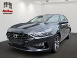 Hyundai i30 1.5 Trend 48V-Mild-Hybrid+SHZ+RÜCKF.KAM+TELP - Hyundai i30 48V Gebrauchtwagen