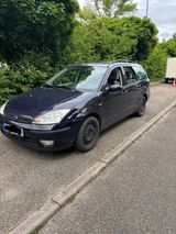 Ford Focus 2.0 Ghia - Ford Focus aus 2004: Ghia