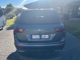 Volkswagen Tiguan Allspace 4x4 2,0 DSG*viele Extras*38tkm* - Volkswagen Tiguan Allspace in Kiel