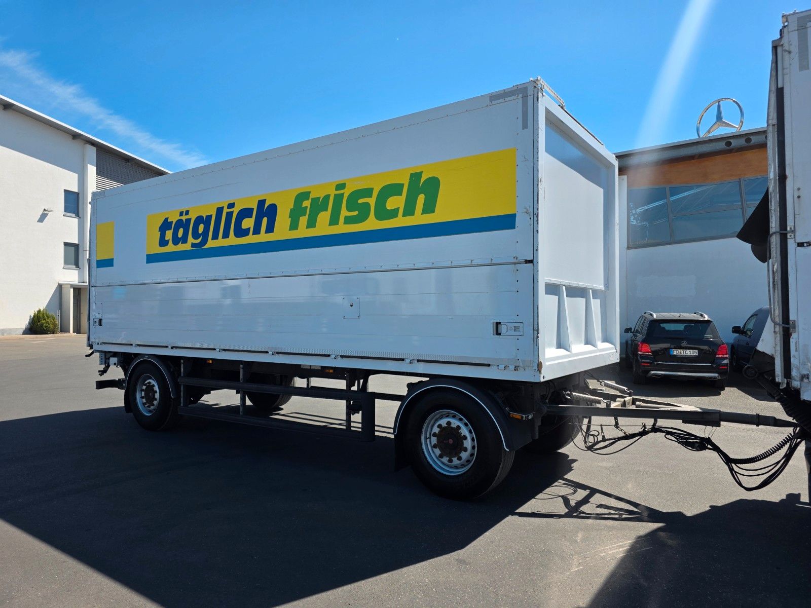 Fahrzeugabbildung Andere Ewers PRASQ18 Schwenkwand SAF LBW Bär 2.500kg
