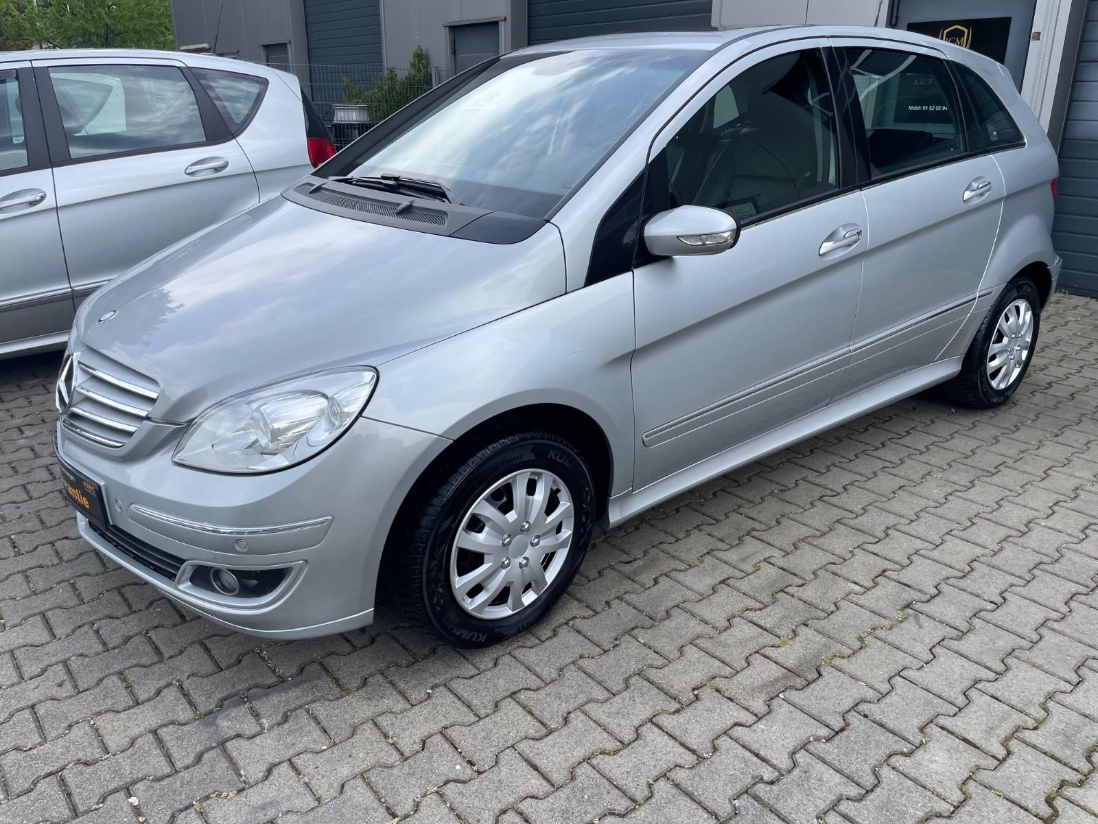 Mercedes-Benz B 170 Automatik Chromepaket Leder PDC SHZ Neuzst