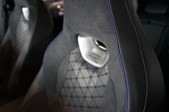 VW Tayron 2.0 TDI R-Line | Pano | AHK | 7-Sitzer VW Tayron 2.0 TDI R-Line | Pano | AHK | 7-Sitzer