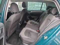 Fahrzeugabbildung Volkswagen Golf VII 1.0 TSI DSG APP NAVI ACC