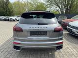Porsche Cayenne GTS - Porsche Gebrauchtwagen in Ulm