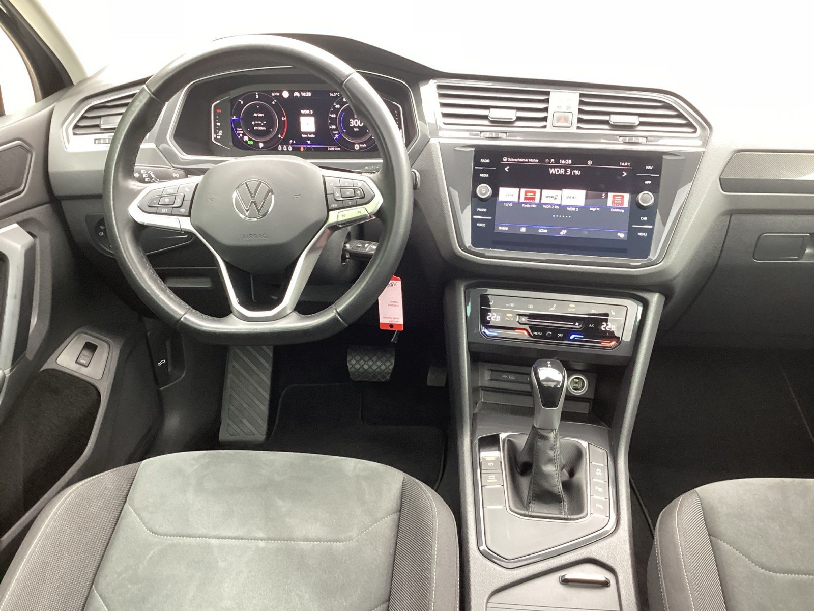 Volkswagen Tiguan - Bild 11
