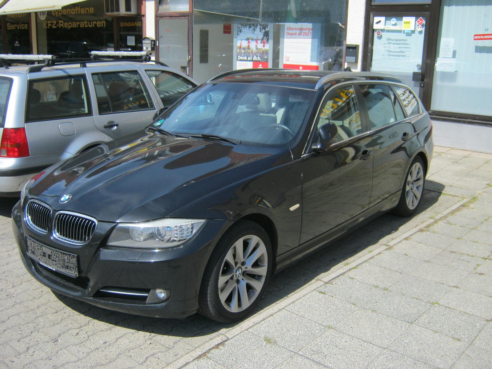 BMW 320d Touring Edition Lifestyle/Navi/Xenon/Pano