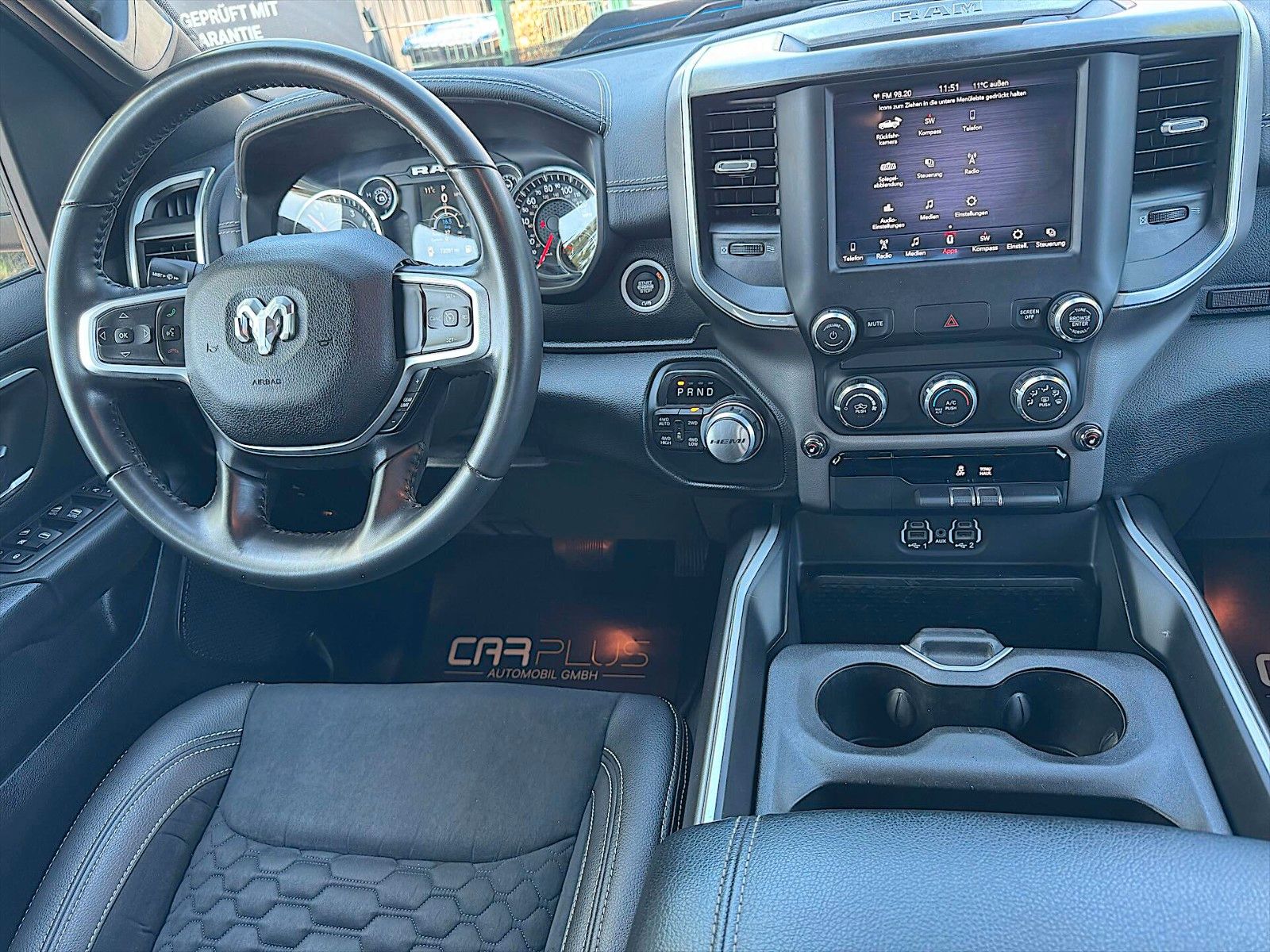 Fahrzeugabbildung Dodge RAM 5.7 V8 HEMI Night Editon Offroad 4x4 LONGBED
